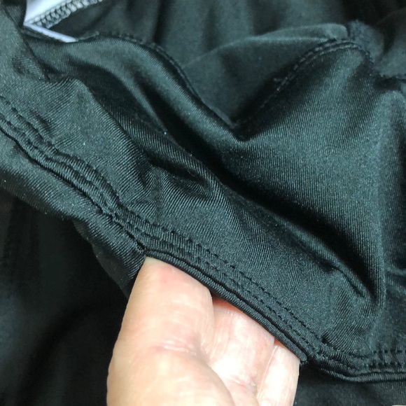 BCBGMAXAZRIA leggings - Picture 4 of 8